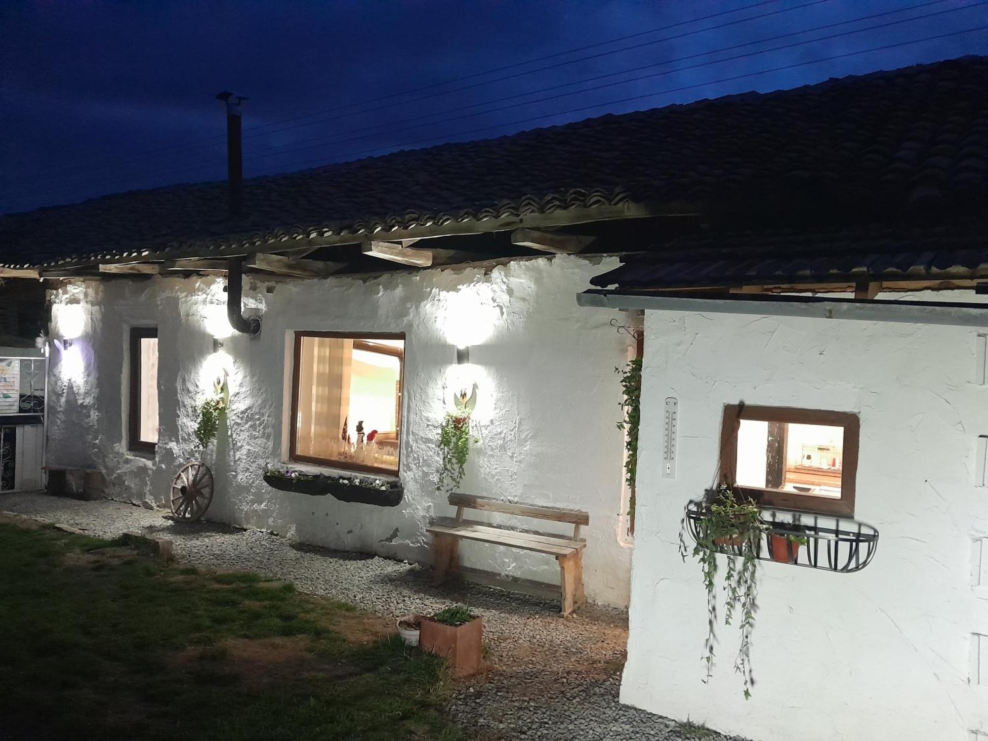 Serendipity Cottage Palamartsa Palamarza Dış mekan fotoğraf